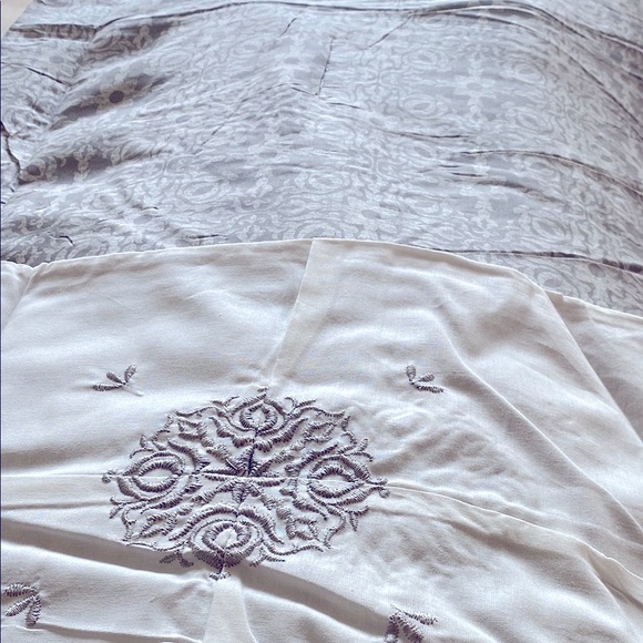 Madison Park Malia Embroidered 5-Pc. Comforter Set King - Picture 6 of 8